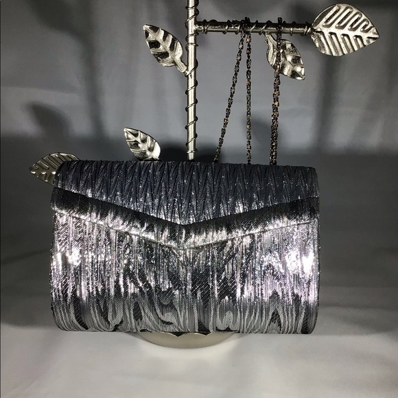 Vintage silver thread clutch/shoulder bag - Picture 8 of 15